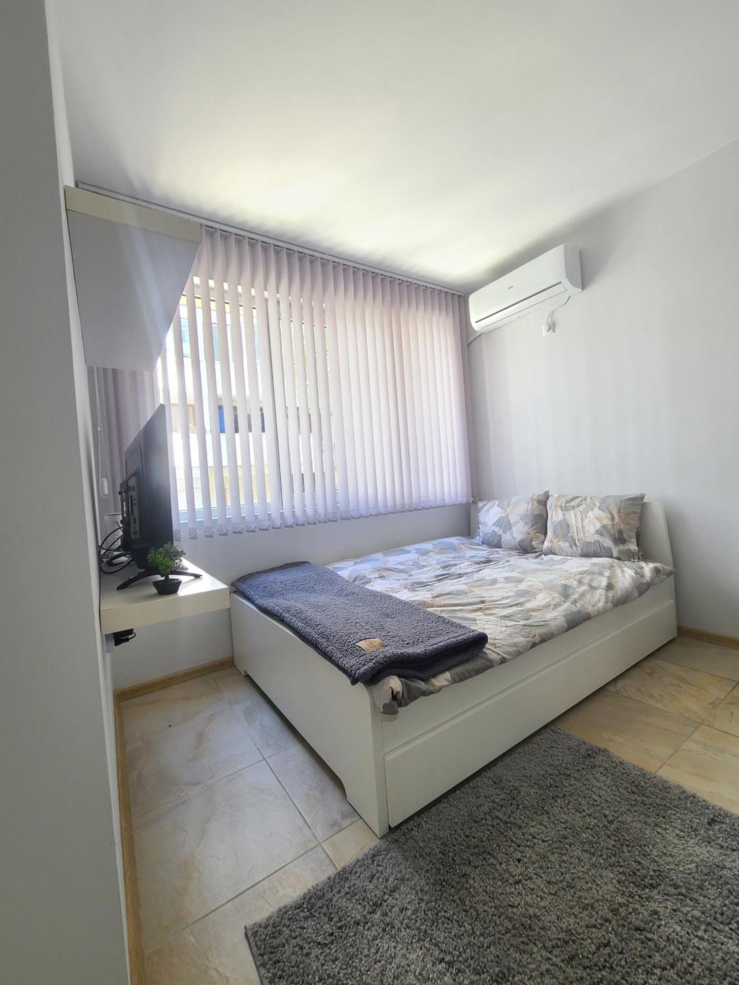 Apartment Downtown Warna